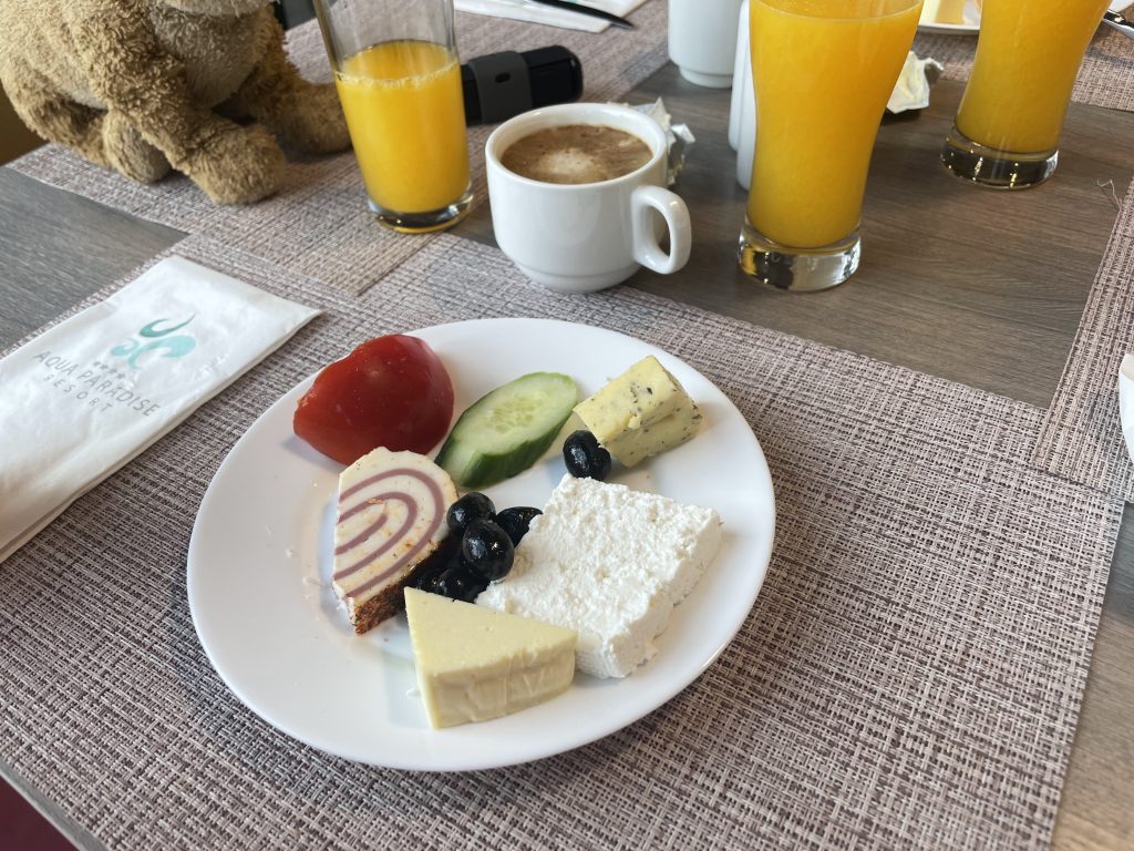 Continental breakfast at All-Inclusive Aqua Paradise Resort